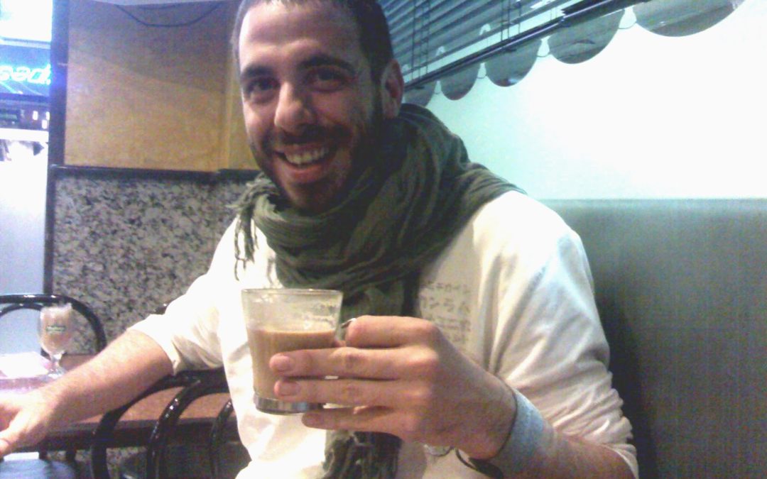 De pintxos con….Rubén Añejo ( La Miga: café con leche, aquarius de naranja y un vaso de agua = 3,80 Euros. Coslada, Madrid)