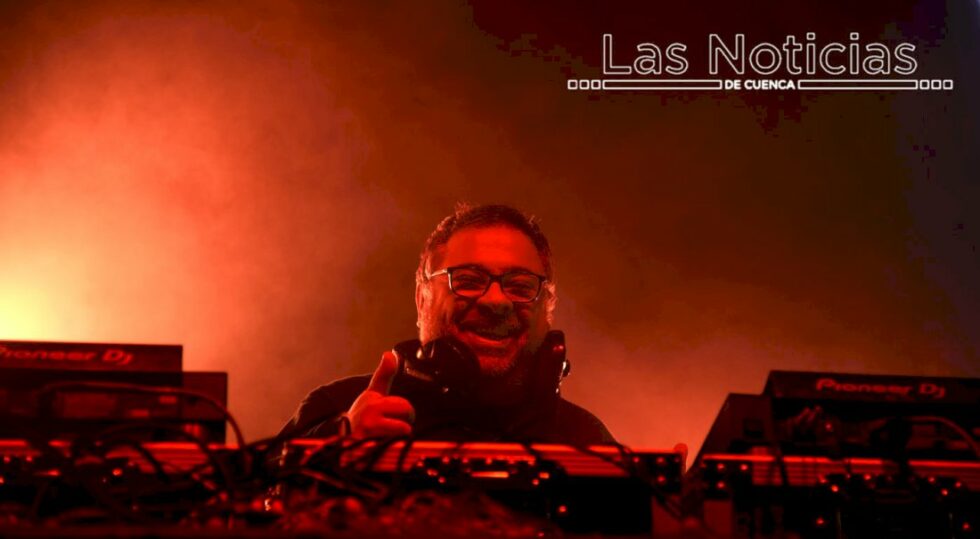 Dj Sebas y su noche mágica | MundoCofrex