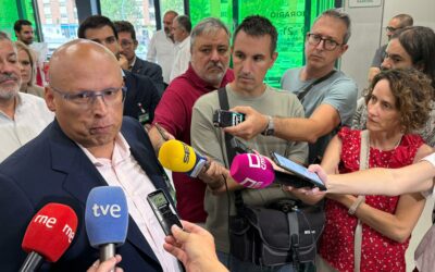 Sale de la «cueva»