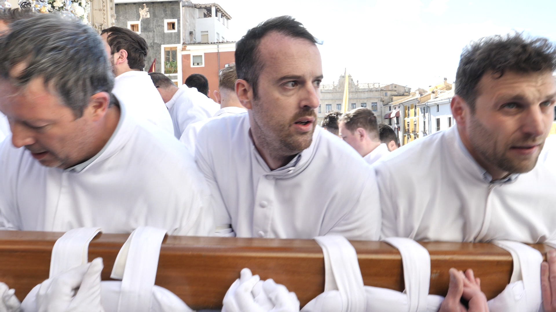 Periodistas participando Semana Santa Cuenca 2026