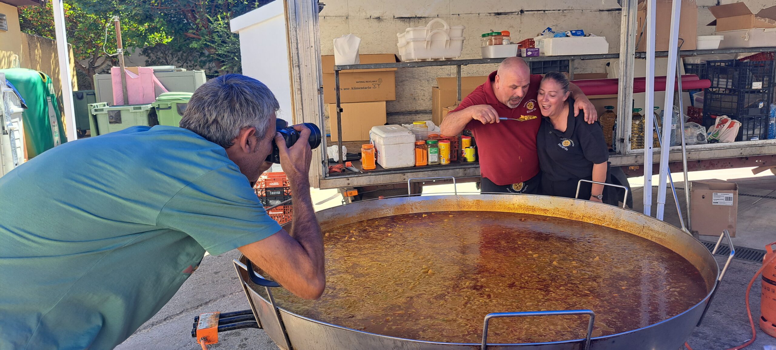 Paella Gigante Chillarón Cuenca Fotógrafo Saúl Elvira
